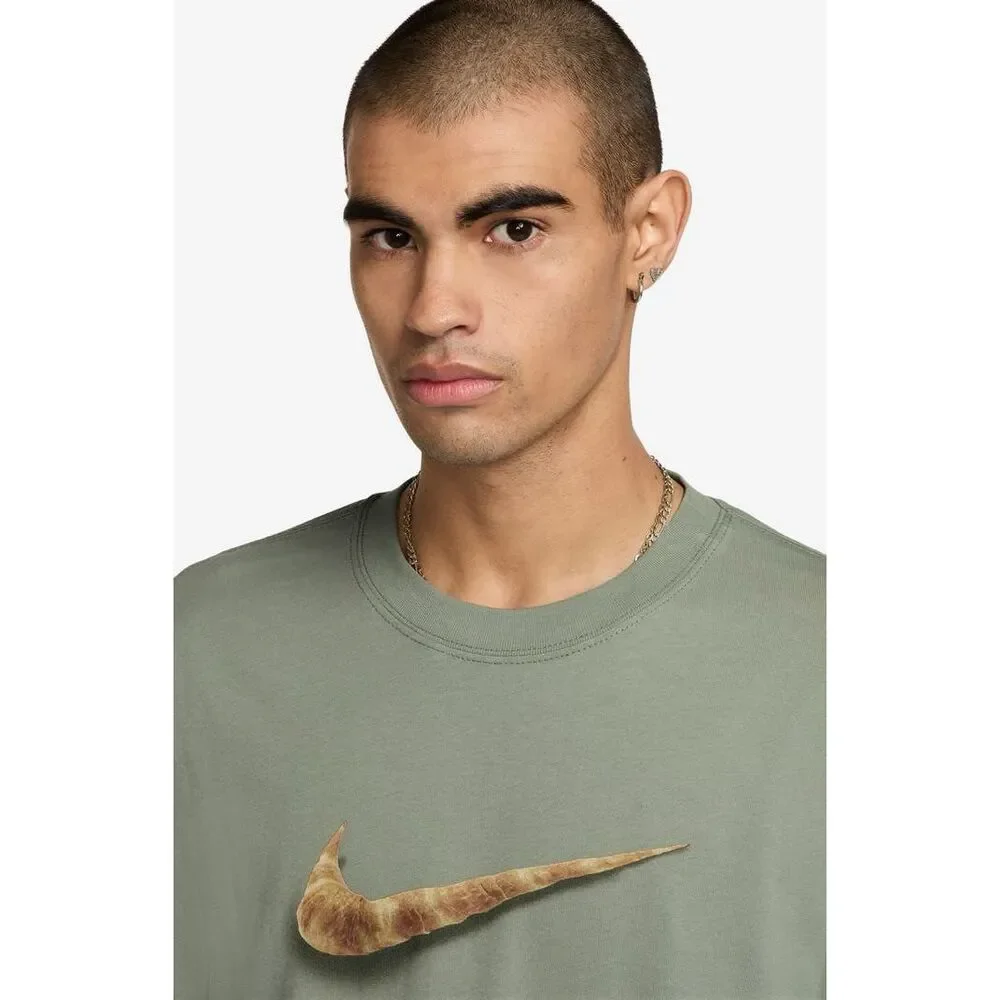 #501.  Nike NWT Jade Horizon Sportswear Max90 Croissant T-Shirt - Picture 4 of 5